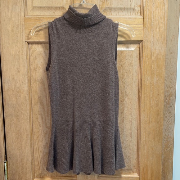 Antonio Melani XS Cashmere Turtle Neck Peplum - Picture 1 of 5